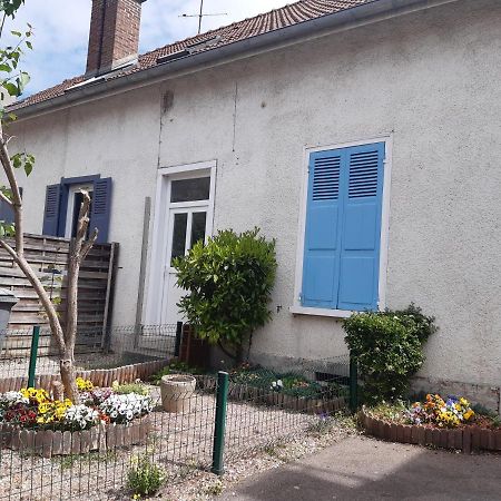 T2 4P Ste Savine Proche Centre Troyes Apartment Sainte-Savine Exterior photo