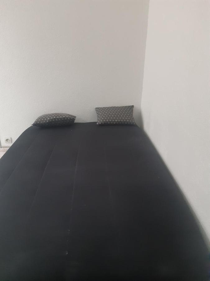 T2 4P Ste Savine Proche Centre Troyes Apartment Sainte-Savine Exterior photo